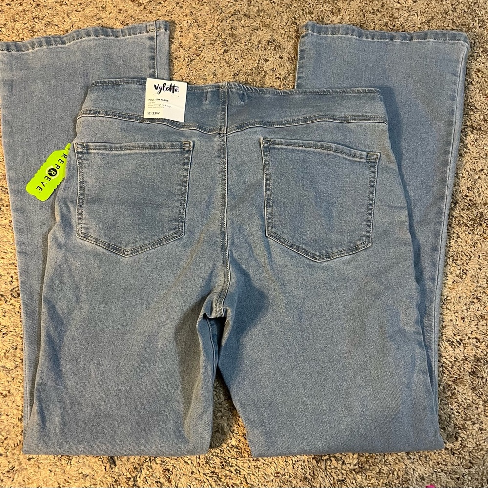 Vylette Pull on Flare Jeans Midrise Waist Size 33” NWTi - Picture 4 of 12